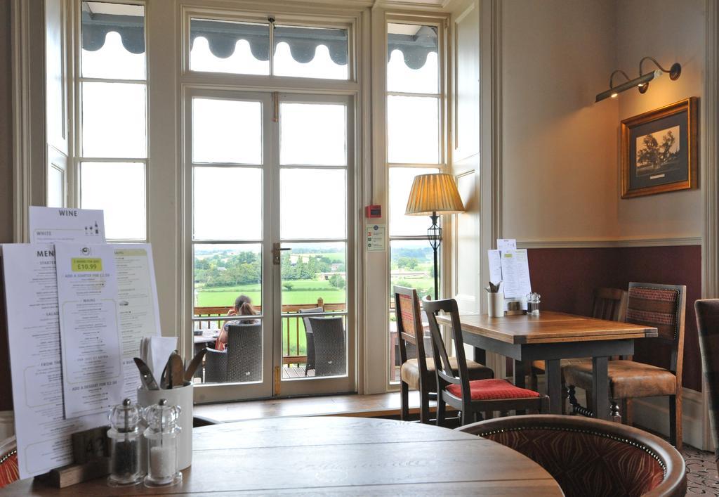 Royal Hotel By Greene King Inns Ross-on-Wye Extérieur photo